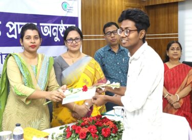 Higher Education Scholarship Cheque Distribution Ceremony: SDS awarded BDT 36,000 each to six students from its own funds