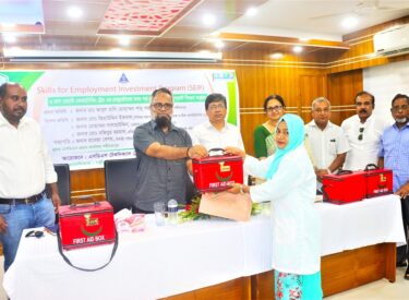 Under the SEIP project, trainees at STTI (SDS Technical Training Institute) were provided with necessary equipment free of charge.