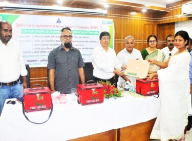 Under the SEIP project, trainees at STTI (SDS Technical Training Institute) were provided with necessary equipment free of charge.